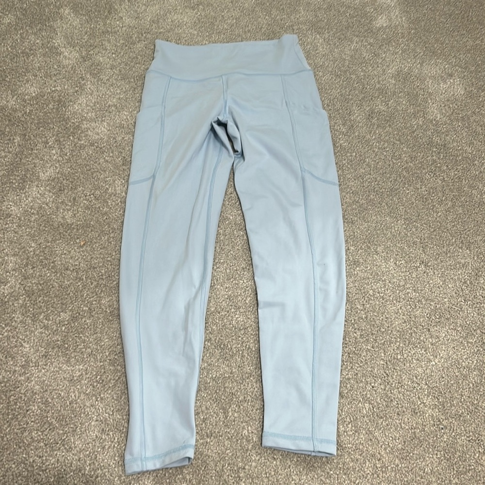 Blue leggings